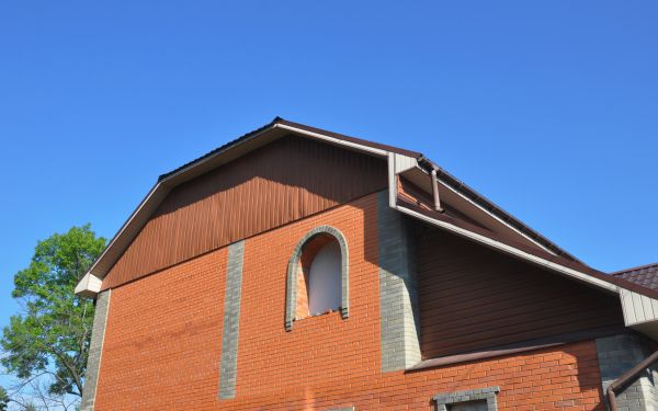 Brick Window Installation in Cedar Hill